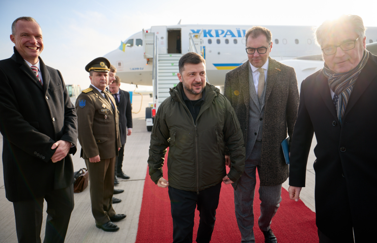 Zelenski viajó a Berlín para negociar un alto el fuego con Europa y enviados de EE.UU. | Internacionales