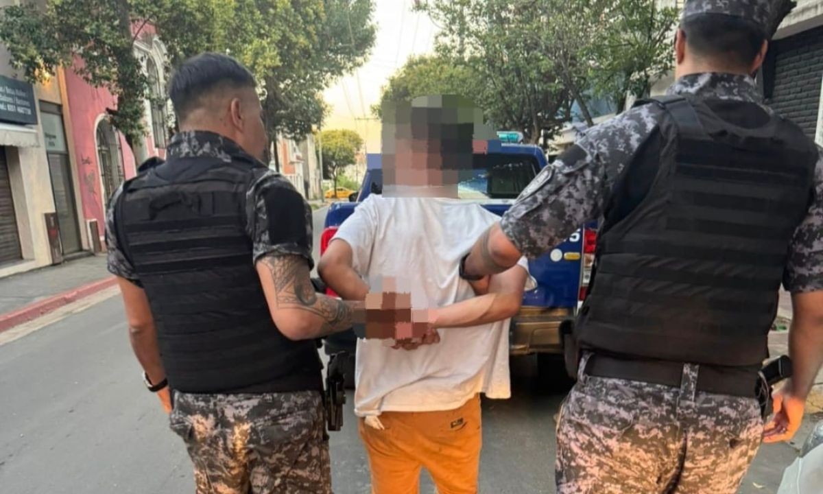 Detienen a un “naranjita” tras dañar un auto y exigir dinero en Nueva Córdoba | Córdoba