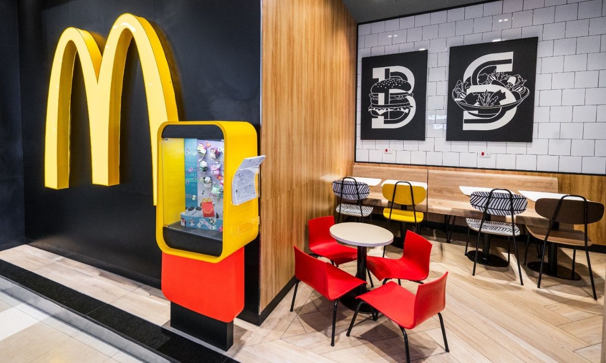 Detuvieron a un adolescente tras robar un celular en un local gastronómico | Córdoba