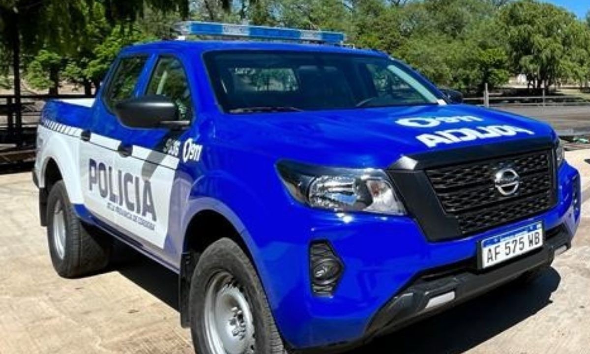 Hallan a un hombre sin vida al costado de una pileta en un barrio de Río Tercero | Córdoba