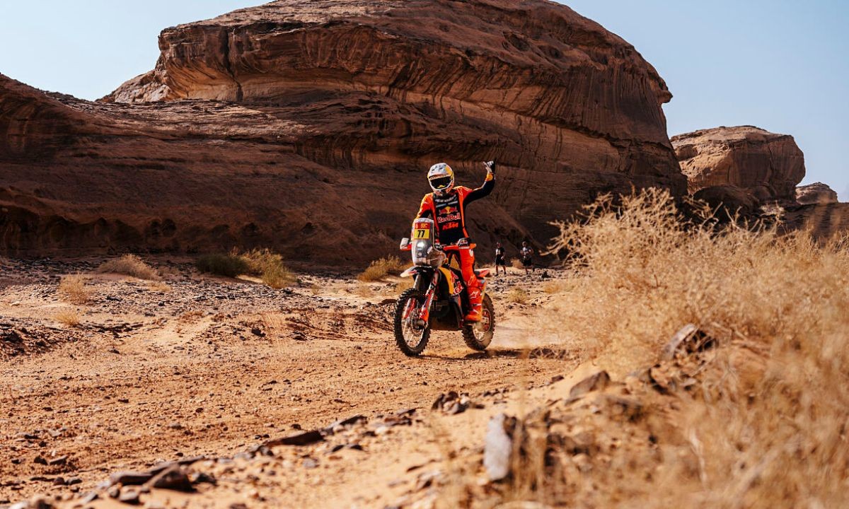 Luciano Benavides brilla en el Dakar 2026 con una victoria estratégica en Arabia | Deportes