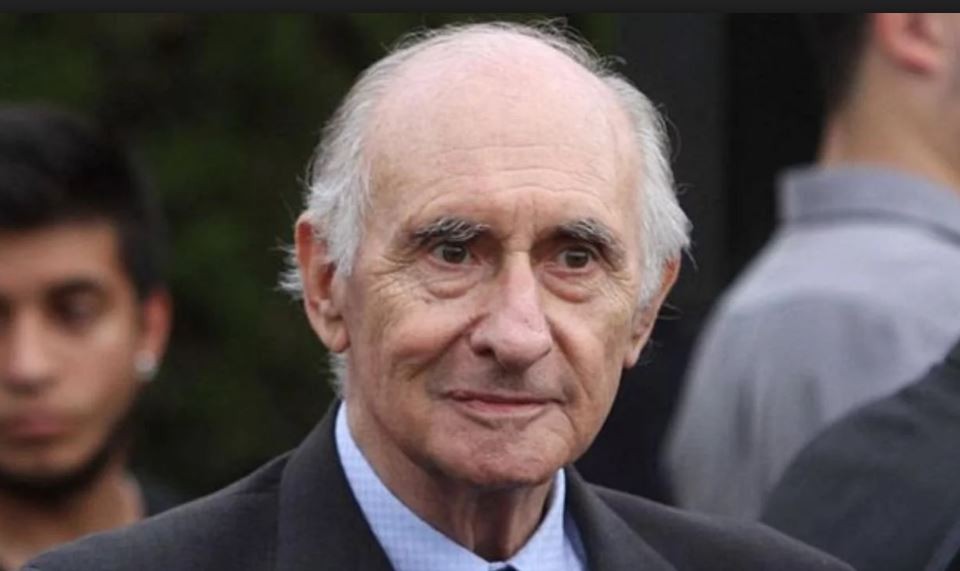 Parte médico de De la Rúa: "Está grave y con asistencia respiratoria mecánica" | Política y economía