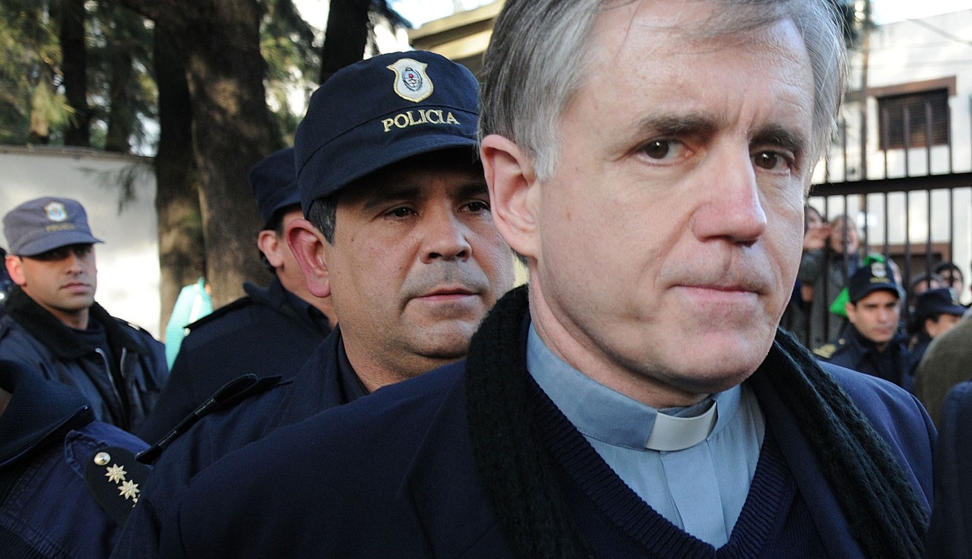 Ordenaron incluir a Julio César Grassi en el registro de violadores | Actualidad