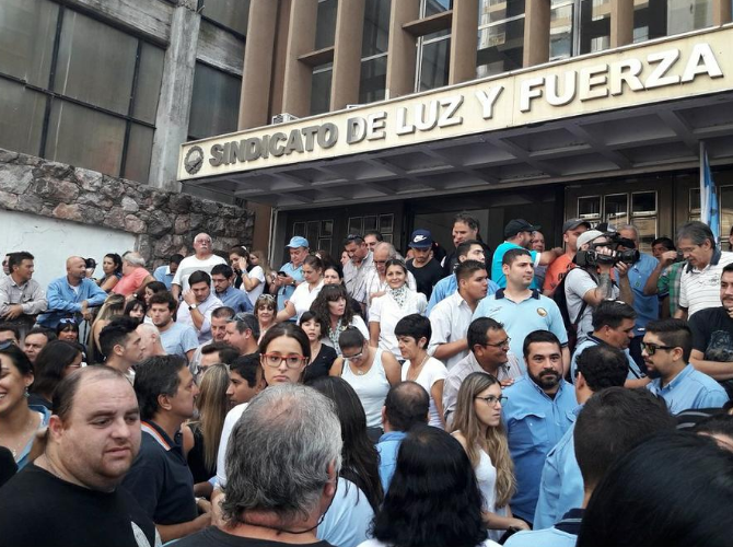 Luz y Fuerza: Paro de tres días en toda la provincia | Córdoba