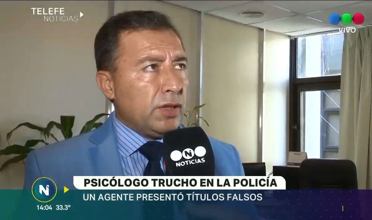Policía con título falso de psicólogo | Córdoba