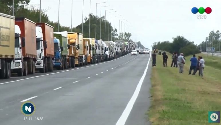 Protesta de transportistas en Circunvalación: la actividad dejó de ser rentable | Córdoba