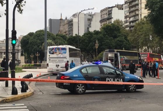 El diputado Héctor Olivares resultó gravemente herido en un ataque a metros del Congreso | Actualidad