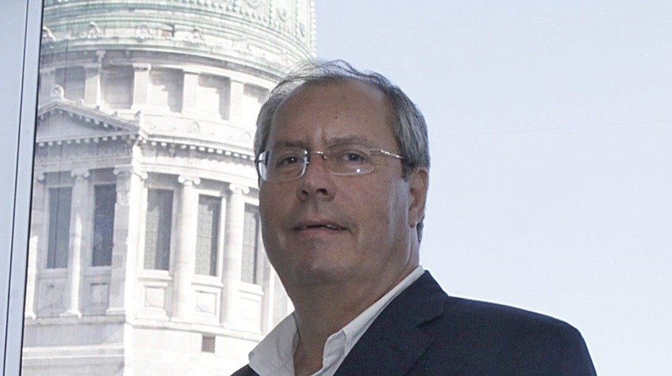 "Productor olivícola y Arauqueño": perfil de Héctor Olivares, el diputado baleado | Actualidad