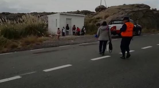 En la escuela "20 de Junio" de Pampa de Achala reclaman transporte para los alumnos | Actualidad