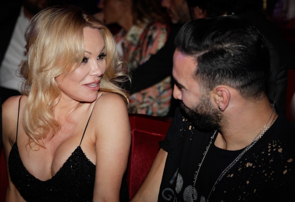 Escandaloso final de relación entre Pamela Anderson y el futbolista Adil Rami: "Él estaba viviendo una doble vida" | Espectáculos