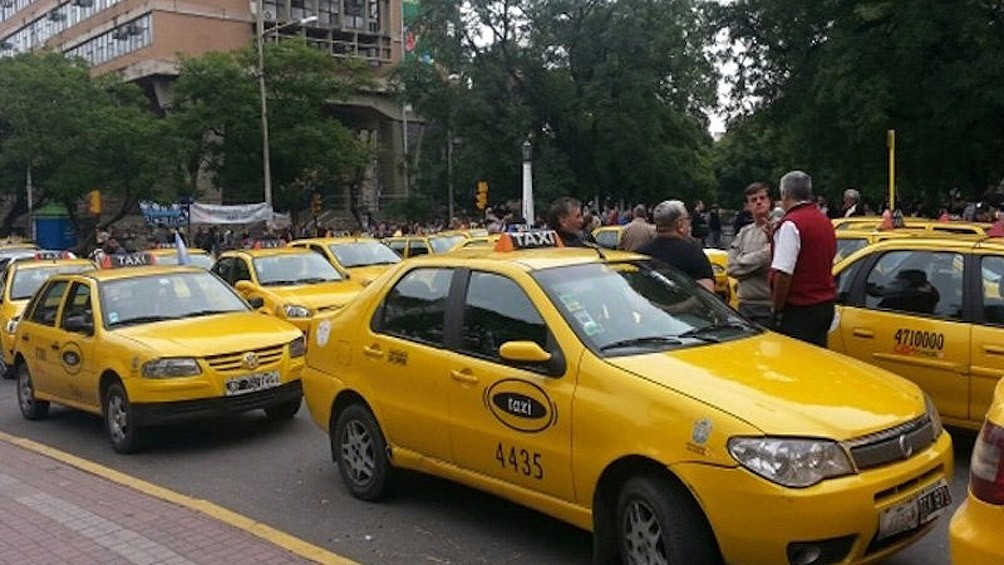 Se aprobó el aumento de tarifa de taxis y remises | Actualidad