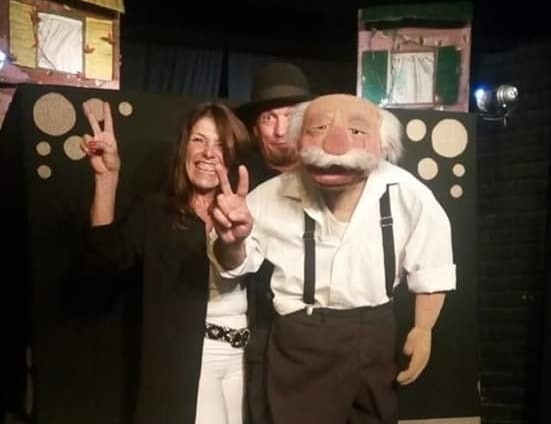 Tras diez días en coma, reacciona la titiritera de Mina Clavero asaltada en Colombia | Actualidad