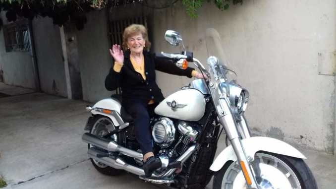 La increíble vitalidad de Ofelia, la mujer que cumplió 100 años | Actualidad