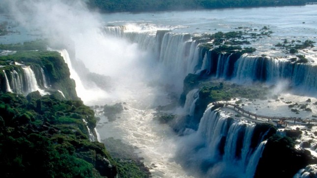 Iguazú: turista se quitó la vida al tirarse a las Cataratas | Actualidad