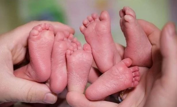 Nacieron trillizas gemelas, una posibilidad cada 200 millones de partos | Actualidad