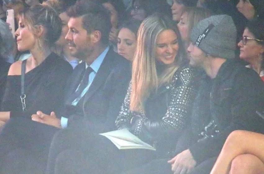 La primera salida oficial de Juanita Tinelli y su novio: caricias durante un desfile | Espectáculos