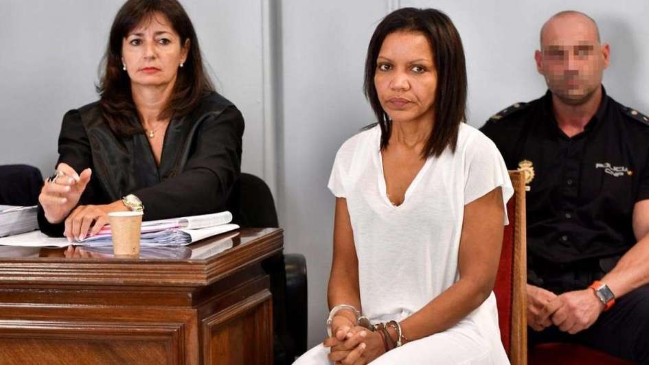 "Me llamó 'negra fea'" dijo la mujer que mató a su hijastro de 8 años | Internacionales