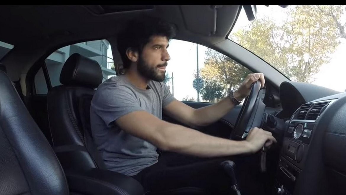 Eugenio Veppo participó de un videoclip del grupo de rock "Ella es tan cargosa" | Actualidad