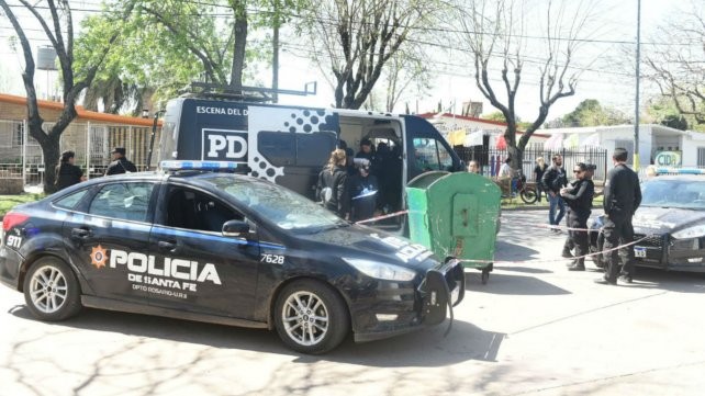 Rosario: Un cartonero encontró un feto de 7 meses en un contenedor de basura | Actualidad