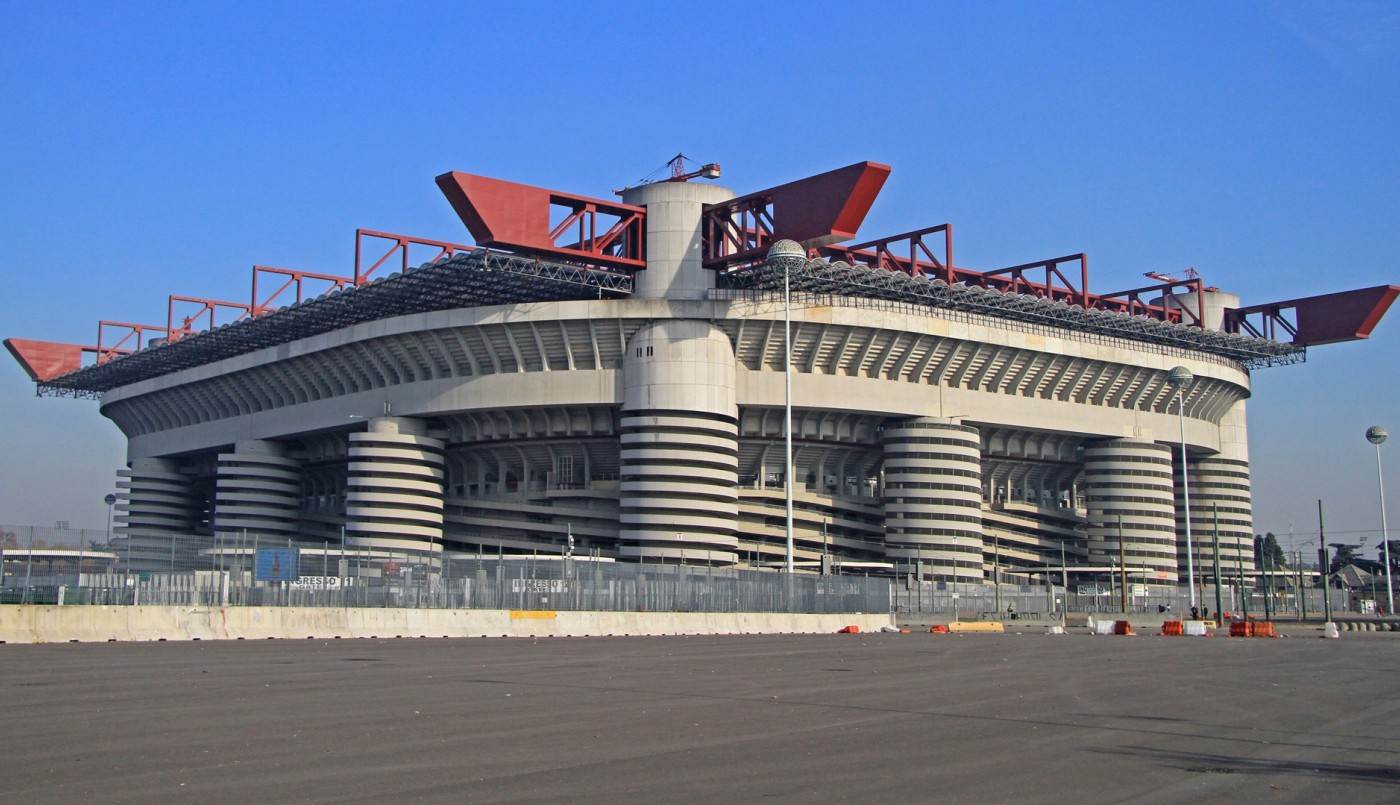 La ilusión óptica que sorprende de los hinchas abandonando el estadio San Siro | Curiosidades