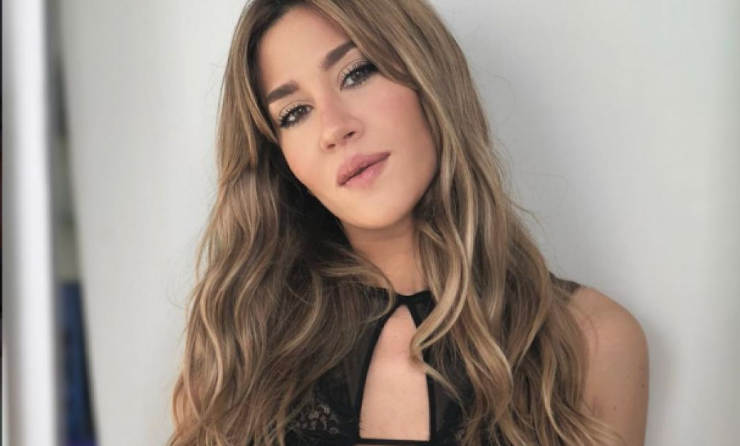 Jimena Barón mostró su diminuta tanga azul eléctrico en instagram | Redes