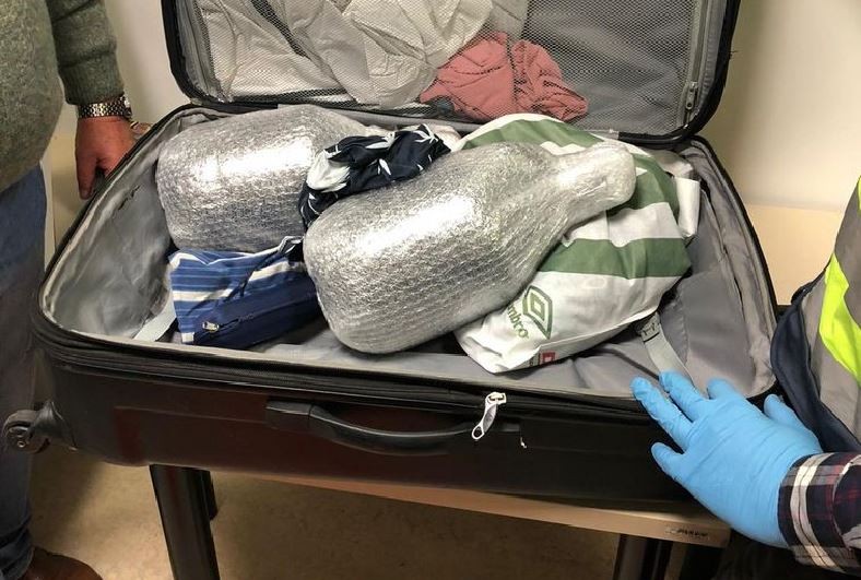 Investigan de Córdoba a Madrid e incautan 340 mil pastillas de éxtasis por $150 millones | Córdoba