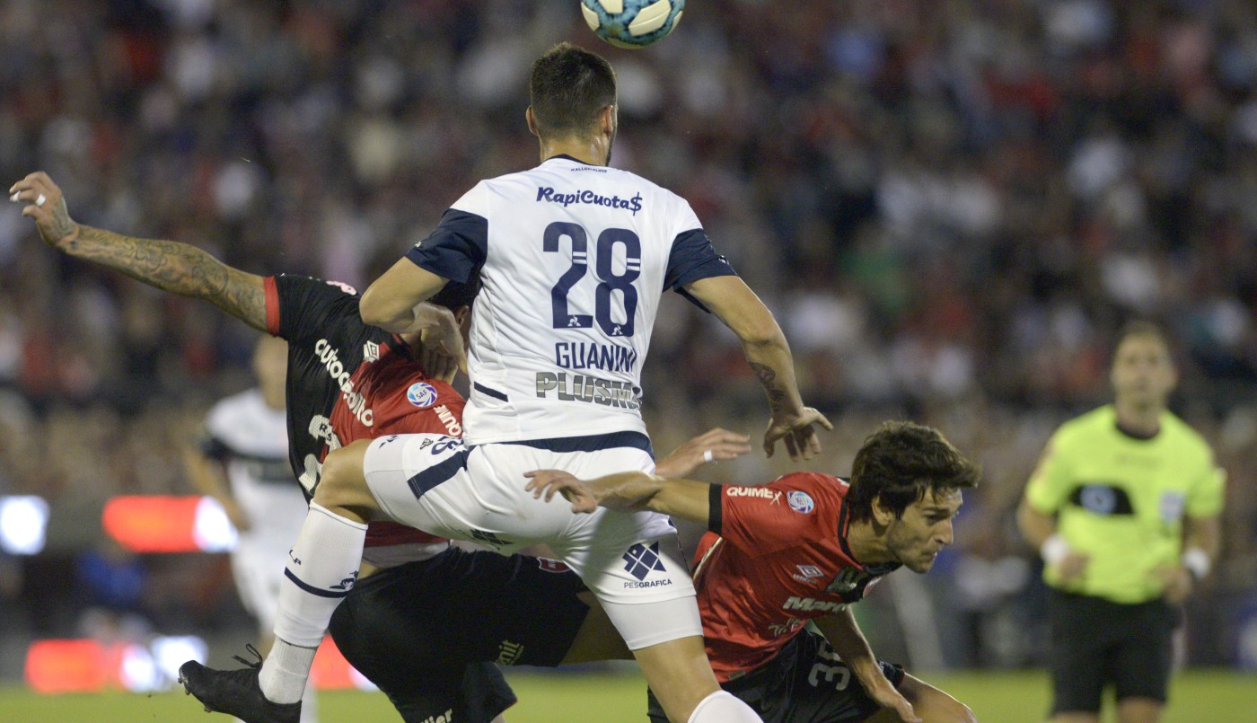 El Gimnasia de Maradona goleó 4-0 a Newell's | Deportes