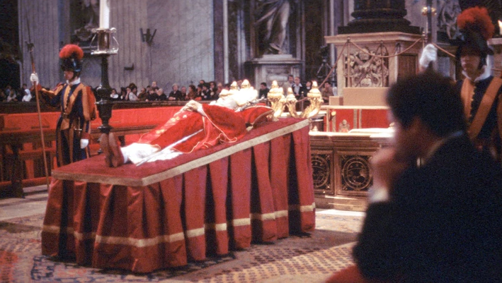 "Yo ayudé a matar al Papa": la confesión de un sicario de la mafia de Nueva York sobre la muerte de Juan Pablo I | Internacionales