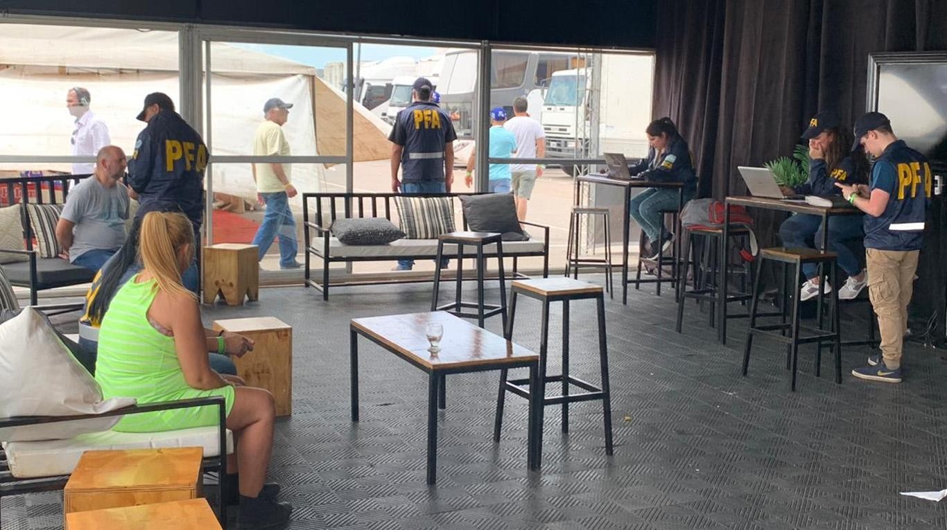 Rosario: desbaratan una red de prostitución vip en plena carrera de Turismo Nacional | Actualidad