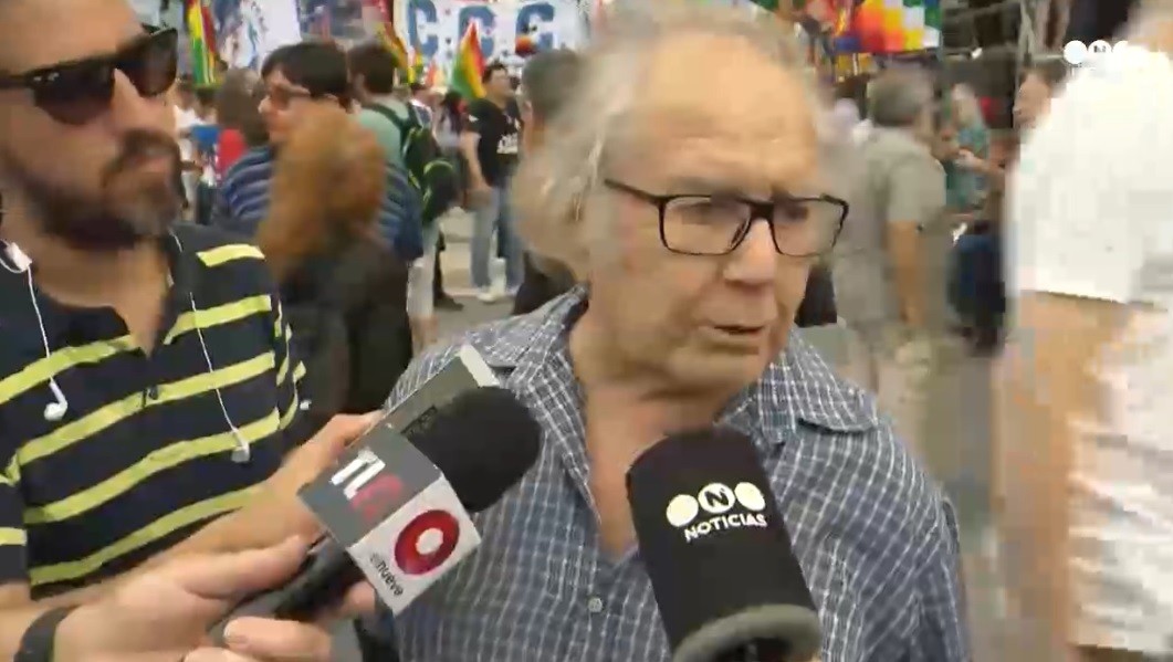 Pérez Esquivel acompañó a las organizaciones que marcharon por Evo Morales a Plaza de Mayo | Actualidad