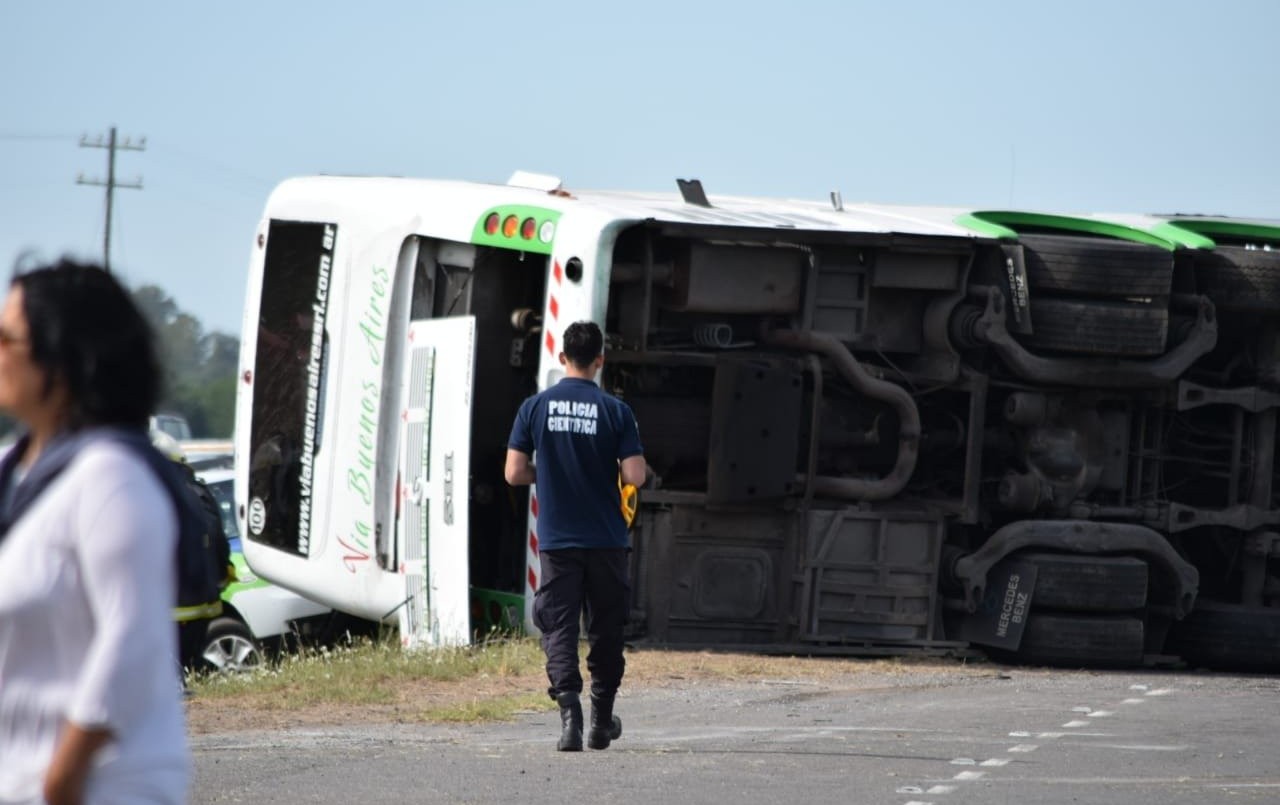 El desgarrador audio de una nena segundos después del accidente del micro en la ruta 2 | Actualidad