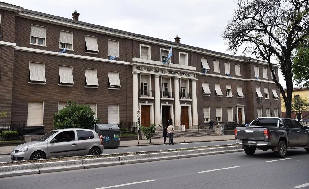 La violaron en manada,  los agresores salieron libres y se quitó la vida | Actualidad