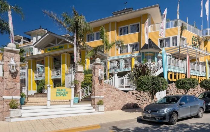 Un coordinador de viaje atrapó a un ladrón que robaba a huéspedes de un hotel | Córdoba