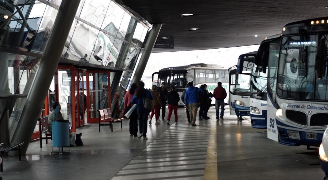 Circulan con normalidad los ómnibus del transporte interurbano | Córdoba