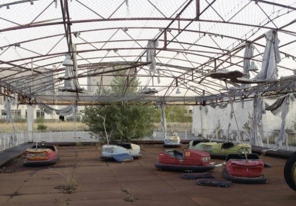 Levantaron un árbol de Navidad cerca de Chernóbil por primera vez desde la tragedia nuclear | Internacionales