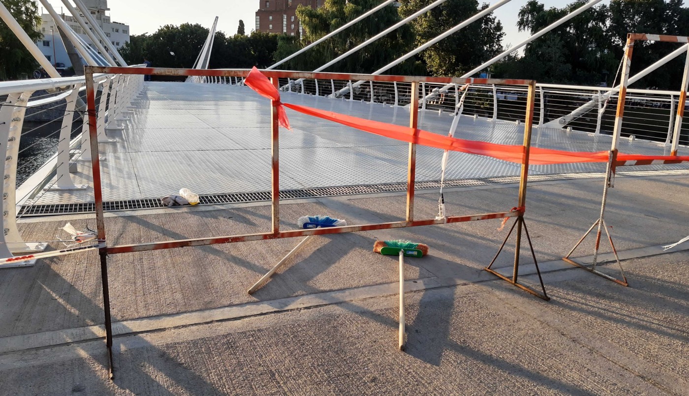 Colocarán adoquines en lugar de pintura atérmica en el "Puente caliente" | Córdoba