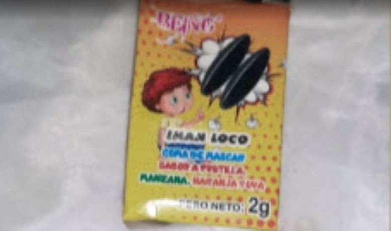Nene internado: advierten sobre la peligrosidad de una golosina infantil con imanes | Actualidad