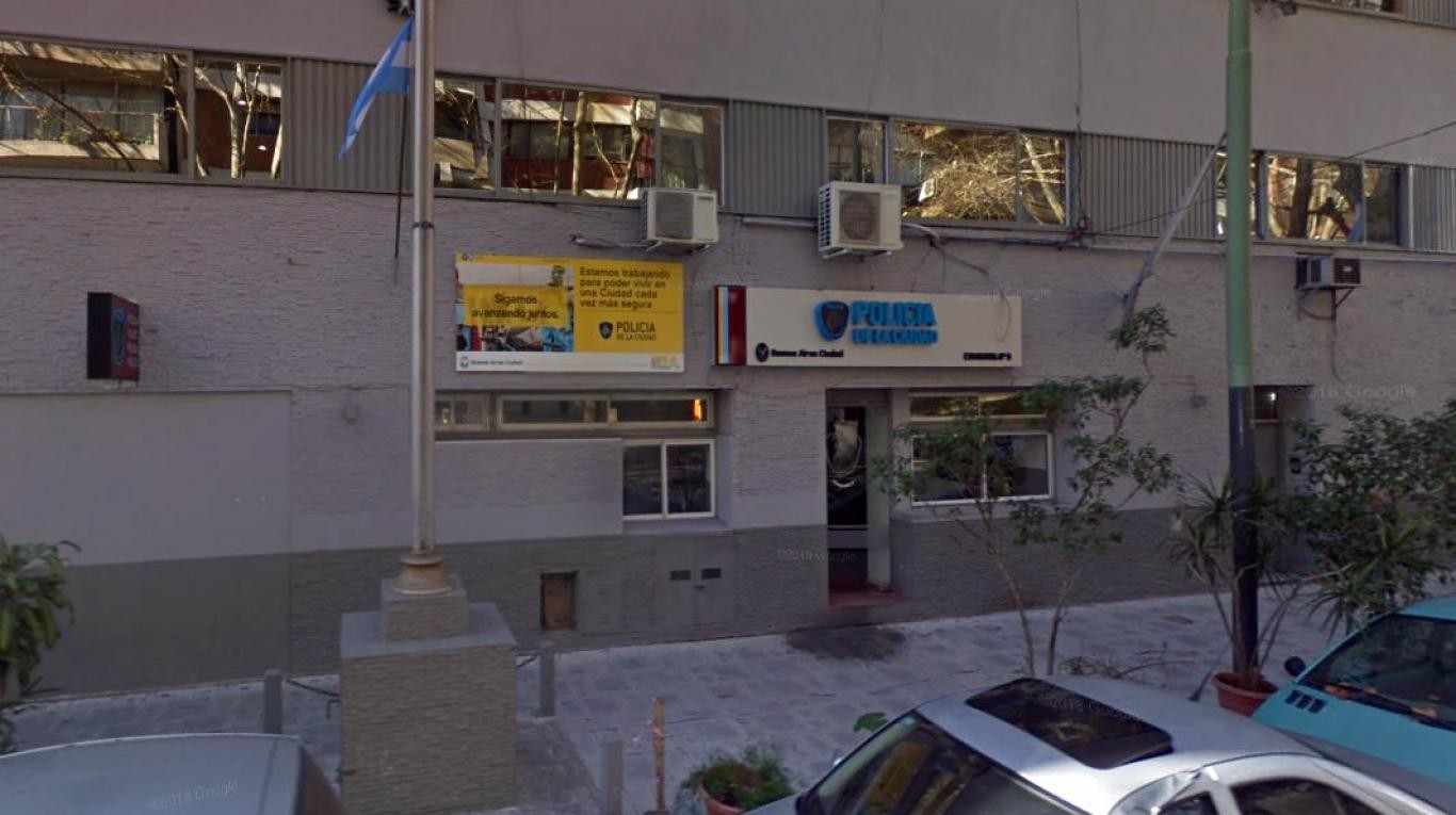 Contrató a un plomero, la golpeó, la dejó inconsciente, la ató a la cama y la violó en Almagro | Actualidad