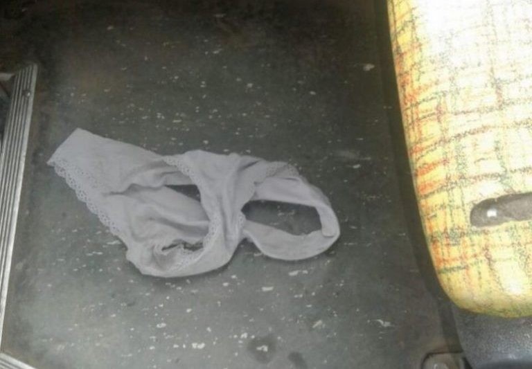 Se enamoró perdidamente del chofer y le dejó de regalo su bombacha | Actualidad