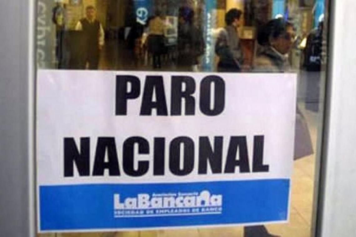 Anuncian paro bancario para el lunes por la muerte del cajero | Actualidad