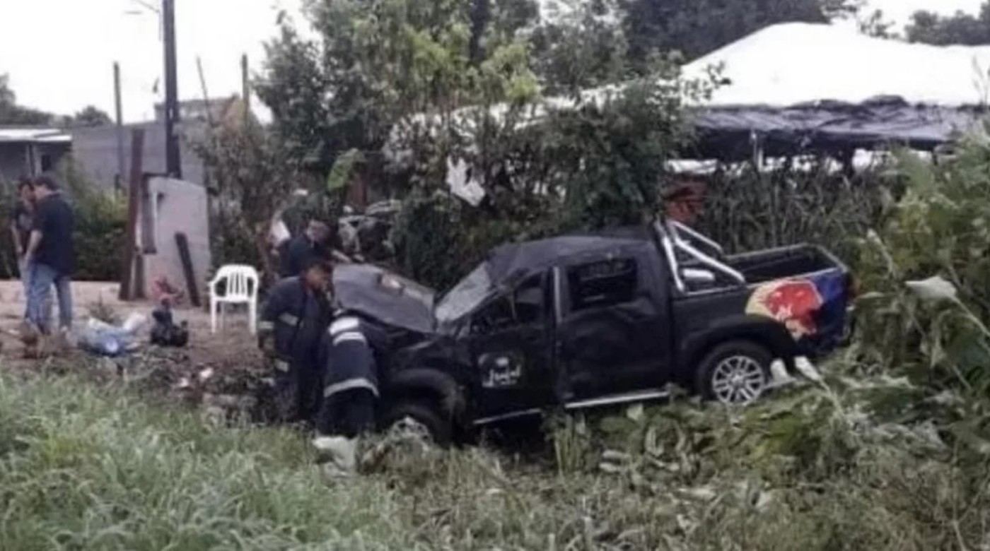 Volcó la camioneta de "Damas Gratis" en Tucumán | Actualidad