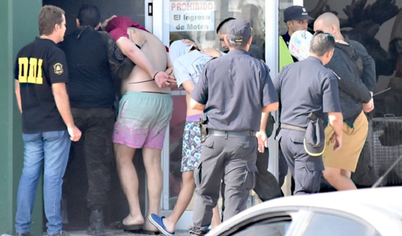 Crimen de Fernando: dos de los rugbiers cumplen años presos y alejados de su familia | Actualidad