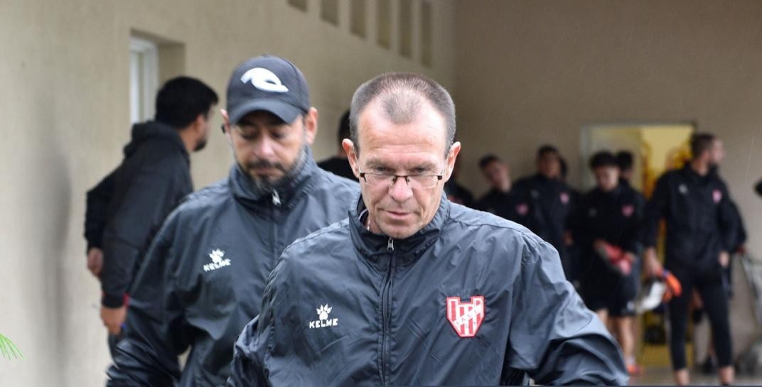 Instituto perdió y se quedó sin técnico | Deportes