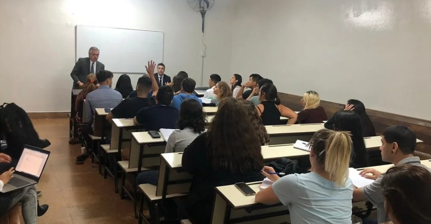 Alberto Fernández fue a dar clases a la UBA | Actualidad