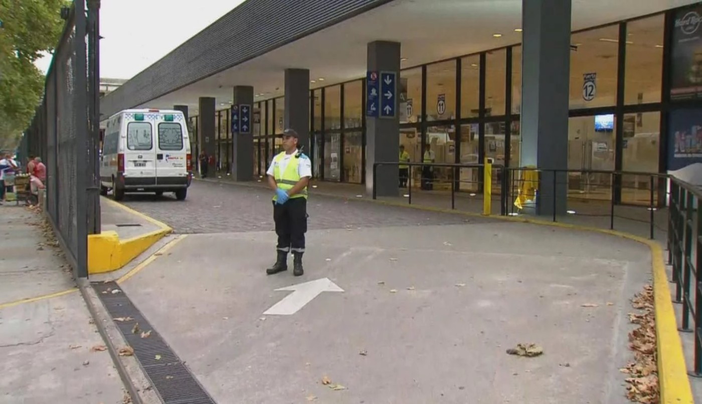 CORONAVIRUS: preocupación por un crucero varado en Buenos Aires | Actualidad