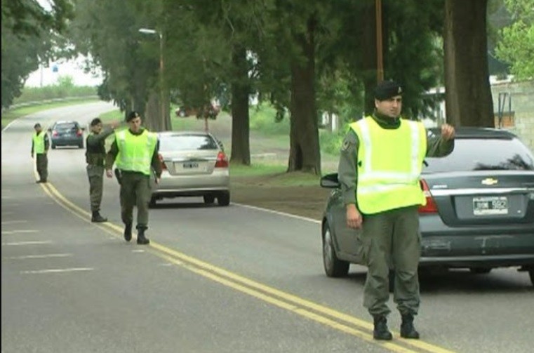 Fin de semana largo: "no es un delito transitar" pero habrá "retenes" en rutas | Actualidad