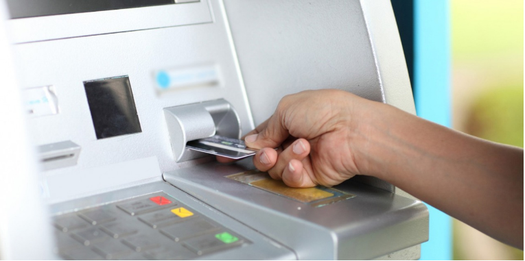 Jubilados provinciales: cómo hacer para cobrar exclusivamente por cajeros automáticos | Córdoba