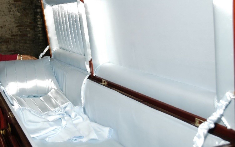 El hospital le informó sobre la muerte de su mamá, organizó el funeral y la mujer está viva | Internacionales