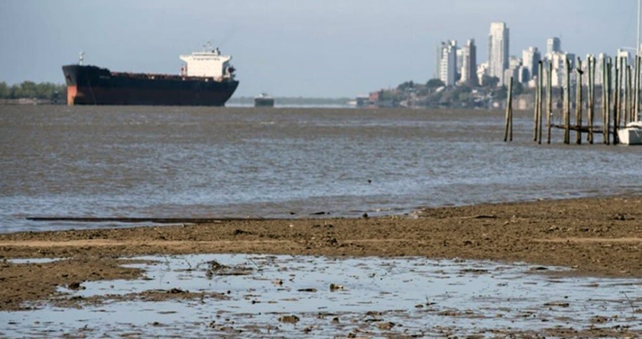 El río Paraná registra una bajada histórica que genera complicaciones en cinco provincias | Actualidad