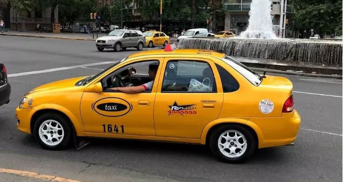 Taxis gratis para personal médico y de enfermería mientras dure el paro de ómnibus | Córdoba